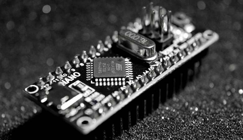 How to Choose the Right Microcontroller for your Embedded Project